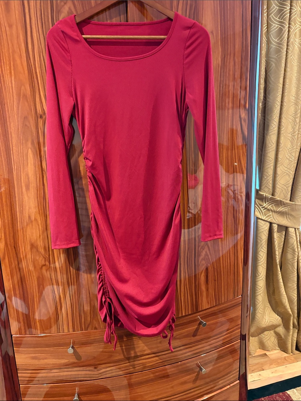 Women’s Long Sleeve Ruched Side Dress in Burgundy